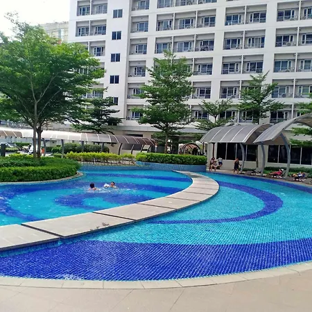 Taguig Budget Airbnb With Amenities Near Bgc And Airport Manila Exterior photo