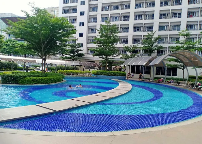 Taguig Budget Airbnb With Amenities Near Bgc And Airport