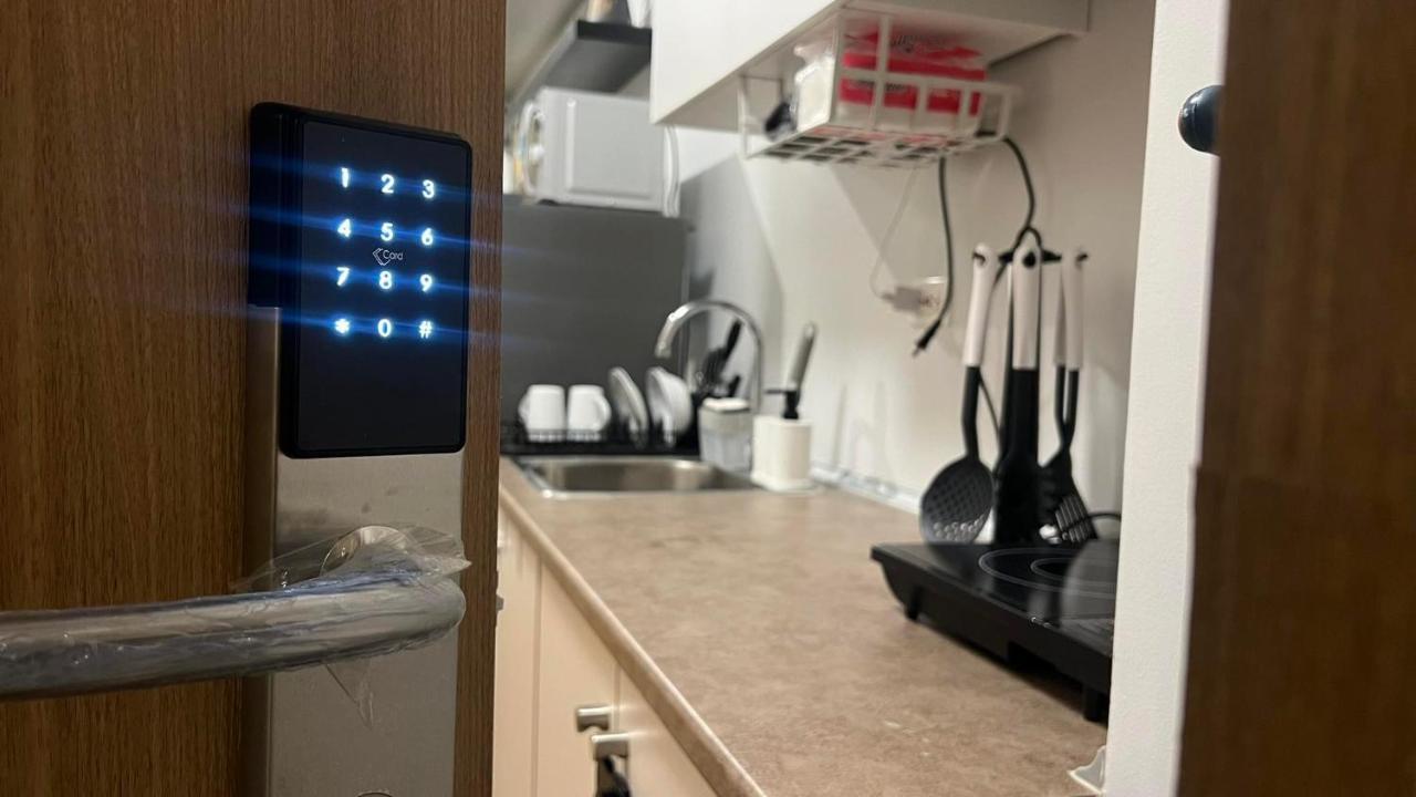 Apartment Taguig Budget Airbnb With Amenities Near Bgc And Airport