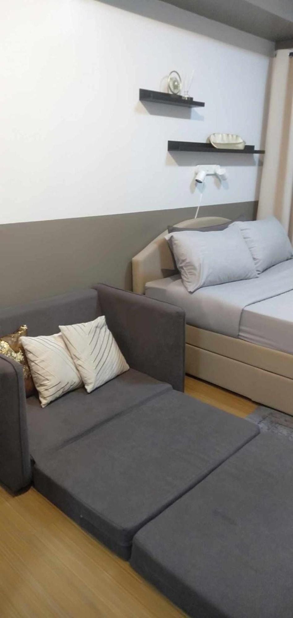 Taguig Budget Airbnb With Amenities Near Bgc And Airport Apartment *